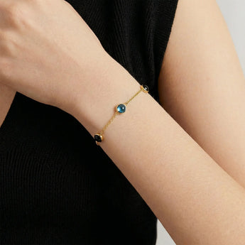 Cabochon London Blue Topaz & Black Onyx Bracelet - Constellation 18KT Yellow Gold Vermeil Model Shot