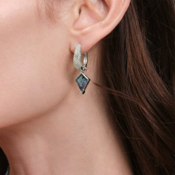 Granulated Kite Alexandrite Earrings - Valkyrie 925 Sterling Silver Vermeil Wearing Diagram