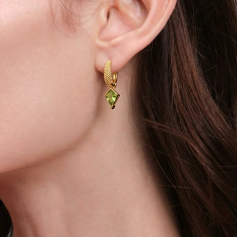 Granulated Kite Peridot Earrings - Valkyrie 18KT Yellow Gold Vermeil Wearing Diagram