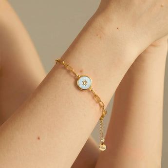 Round Opal Paperclip Bracelet - Solo Sun 18KT Yellow Gold Vermeil Model Shot