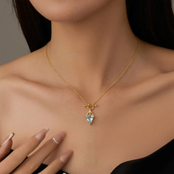 Triangle Aquamarine Toggle Clasp Necklace - Pendulum 18KT Yellow Gold Vermeil Model Shot